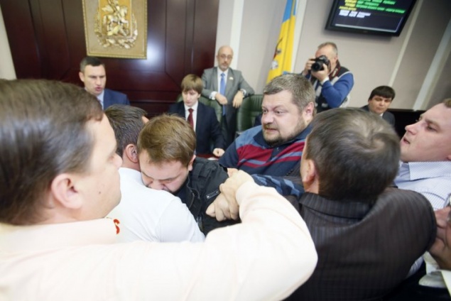 Межфракционное объединение “За равные возможности” инициирует голосование за Кодекс этики депутатов Киевсовета