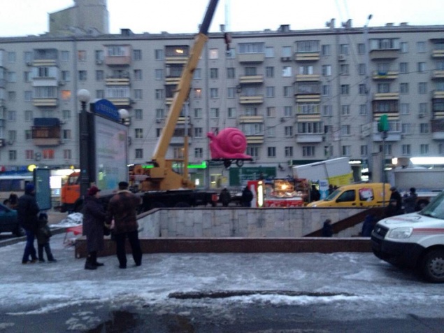 В Печерском районе убрали 10 нелегальных МАФов (ФОТО)