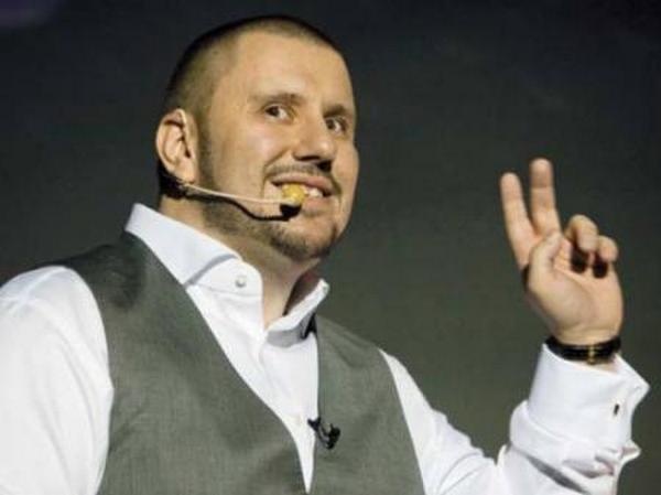 Печерский суд защитил “честь и достоинство” экс-министра доходов и сборов Клименко