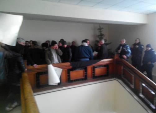 В “Киевпастрансе” заявили, что “нападение” на офис предприятия совершено “по заказу” сторонников коррупционных схем