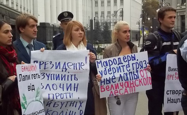 Между Киевом и пригородами продолжается битва за межу