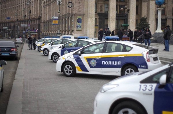 МВД дало возможность гражданам самим выбрать внешний вид патрульных машин (фото)
