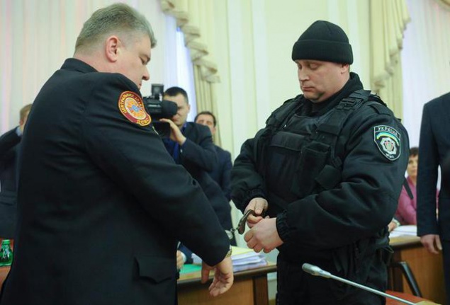 В результате обыска кабинета бывшего руководителя ГСЧС нашли сертификаты на оффшорную фирму, - Арсен Аваков