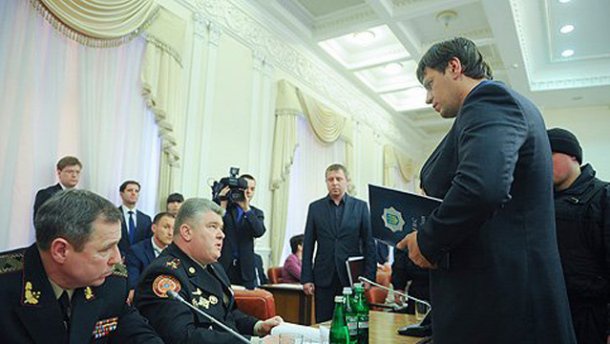 Генпрокурор Шокин передаст дело экс-главы ГСЧС Бочковского другому прокурору