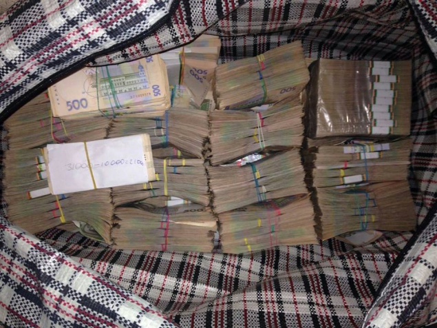 МВД пресекло деятельность преступной группы под руководством сына экс-губернатора Донецкой области Близнюка