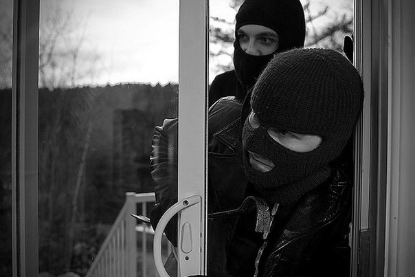 На Киевщине милиционеры задержали на месте преступления участника разбойного нападения