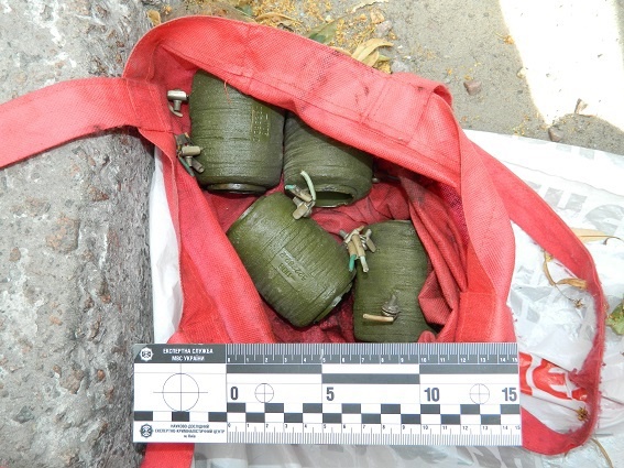 На Подоле задержали “серийного” похитителя лифтовых катушек (фото)
