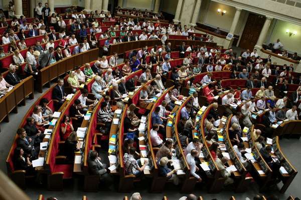 Сегодня ВРУ будет рассматривать законопроекты о местных выборах