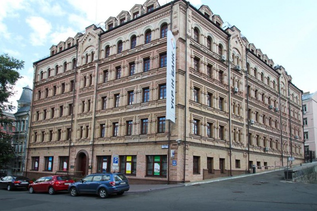 “Укринбанк” объявил награду за информацию о “стрелке-гранатометчике”