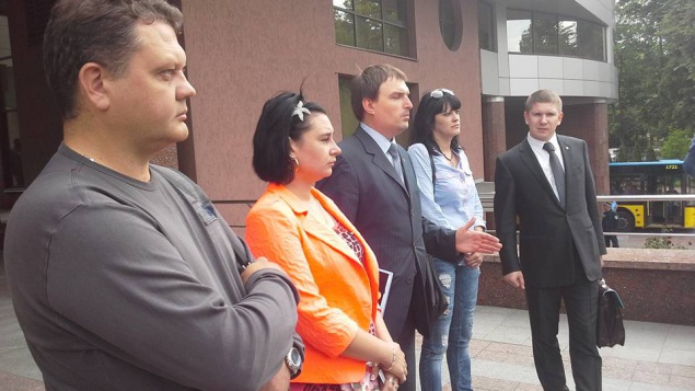Суд отказался выслушать свидетелей, которые опознали убийц Бузины
