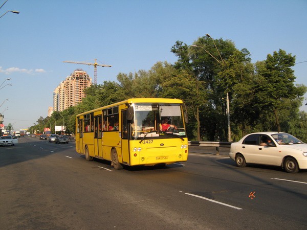 Из столичного автобуса, на ходу, выпала пассажирка