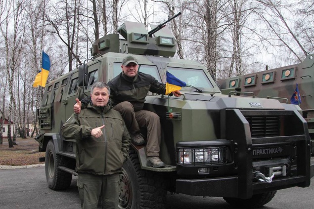 Аваков высказался против “отлова” призывников на улицах
