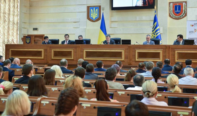 Порошенко хочет отменить залог для коррупционеров