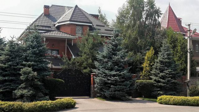 “Автомайдан“ показал дом ”бриллиантового” экс-прокурора Корнийца (фото)