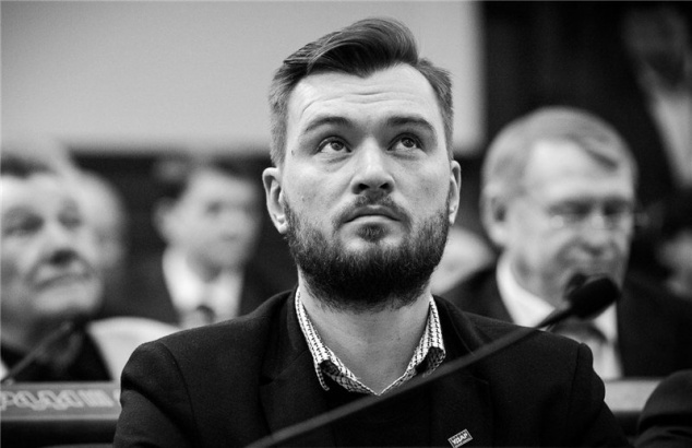 Столичному депутату угрожали “устроить девяностые” за демонтаж МАФов