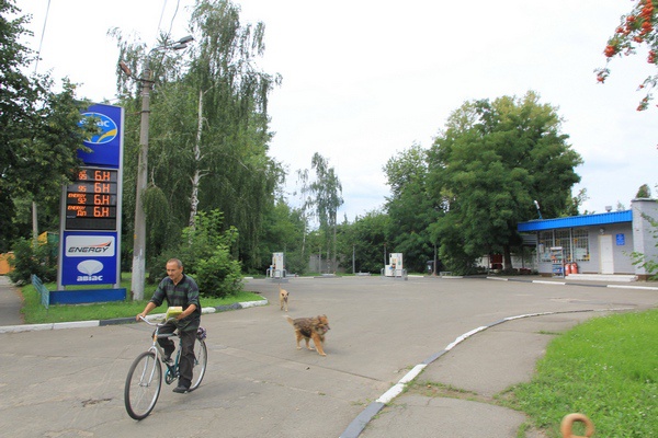 Киевводоресурс прикупил бензина у Игоря Коломойского