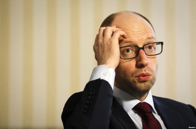 Яценюк заявил, что “Народный фронт” прогуляет местные выборы