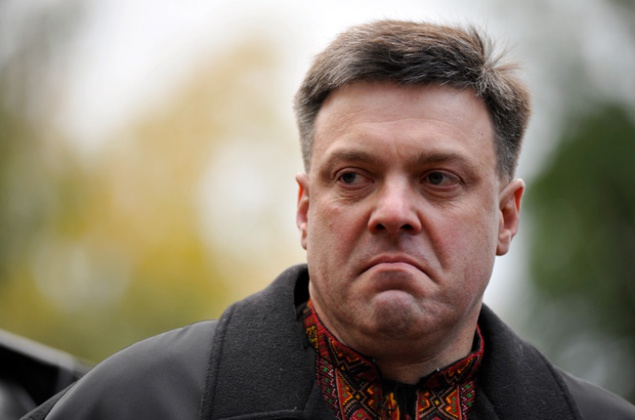 Тягнибок заявил о гибели 4-го нацгвардейца, раненого в столкновении под Верховной Радой