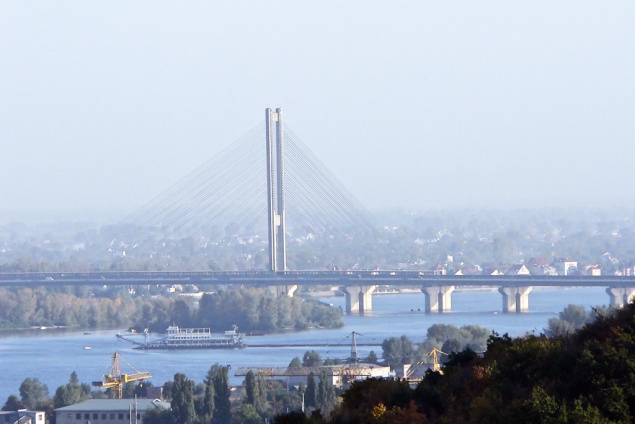 В столице на Южном мосту ограничат движение до конца сентября