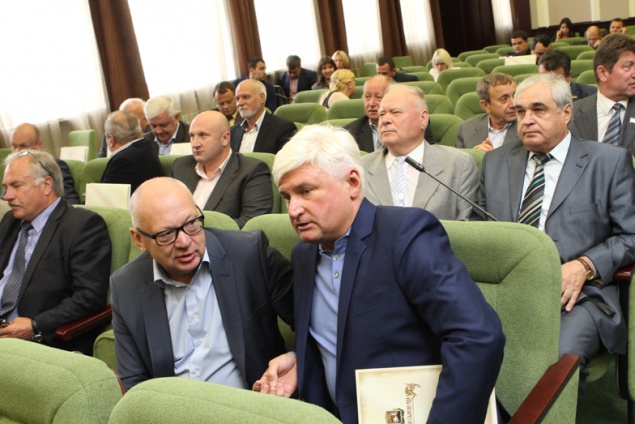 Киевоблсовет отдал почти 8 тыс. га земли кандидату в Полесский райсовет от БПП
