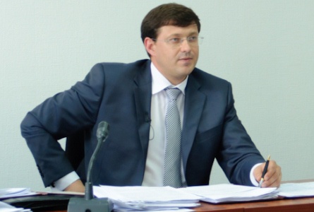 В Броварах с большим отрывом побеждает действующий мэр Игорь Сапожко, из партий - БПП, - экзит-пол