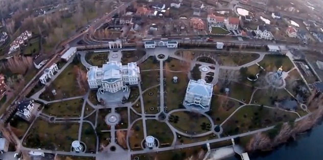 Нардеп опубликовал видео имения президента Украины Петра Порошенко снятое беспилотником (видео)