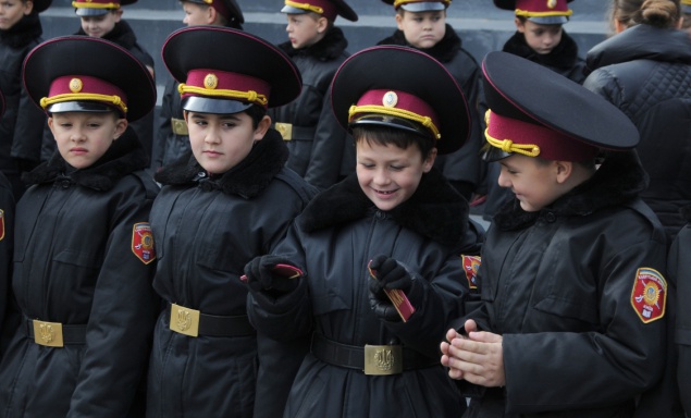 В столице торжественно посвятили в кадеты первоклассников лицея-интерната “Кадетский корпус” (фото)