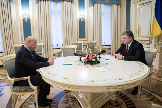 Порошенко уговорил Москаля не оставлять Закарпатье