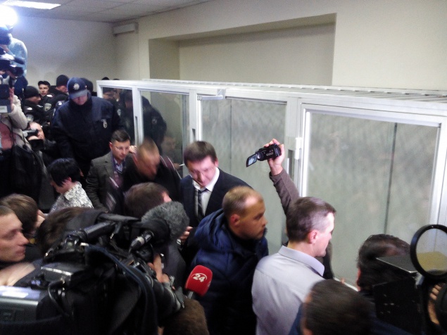 Между сторонниками Корбана и прокурором произошла потасовка в зале суда (видео)