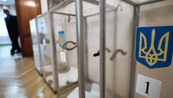 Члены УИК Соломенского района Киева дважды пытались сдать сфальсифицированные протоколы