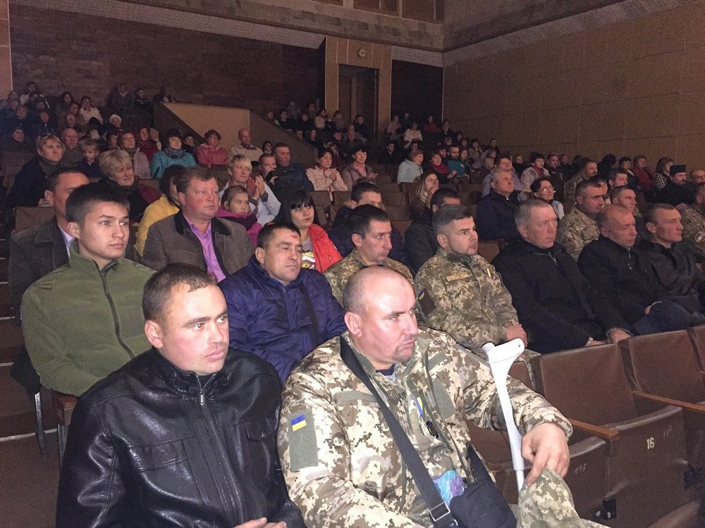 Вірним синам України – честь і шана! Вірним синам України – честь і шана!