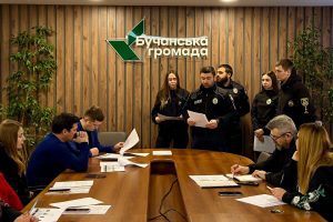 У 2025 році поліція Бучі врятувала двох людей та 14 тварин