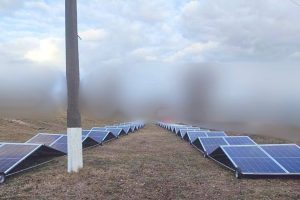 Бровари отримали від західних партнерів пересувні сонячні електростанції