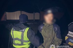 Мешканець Білоцерківщині схиляв двох підлітків до вживання психотропної речовини