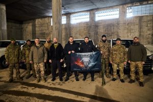 Микола Калашник: Передали 6 новеньких пікапів для підрозділу «Архангел» 114 окремої бригади тероборони