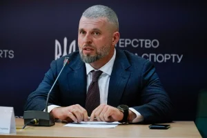 НУФВСУ просить Президента Зеленського захистити від свавілля з боку Мінспорту та звільнити міністра Бідного