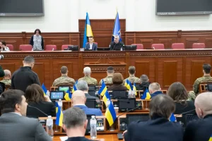 Київ готується до наступної зими, будуть встановлені ще 6 міні-ТЕЦ - Кличко скликав сесію Київради