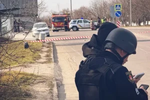 На Київщині 11-річна дитина госпіталізована через вибух сміттевого бака