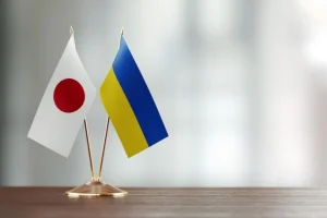 Японський грант у 1,1 млрд грн спрямують на розмінування та меддопомогу