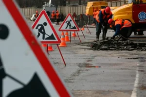 У Києві з 20 квітня обмежать рух двома проспектами (схеми)