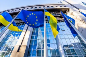 Попри погрози москви, ЄС не змінюватиме присутності своїх дипломатів у Києві