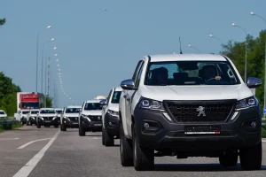 Микола Калашник: Київщина передала 54 нові пікапи 72-гій окремій механізованій бригаді імені Чорних Запорожців