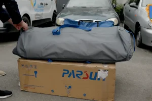Броварська громада передала човен та автомобіль для українських військових