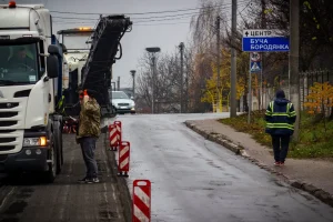 Гостомель за 19,6 млн гривень відремонтує вулицю Свято-Покровську