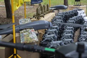 Київ передав бійцям на фронт від громади столиці ще 1 600 БпЛА